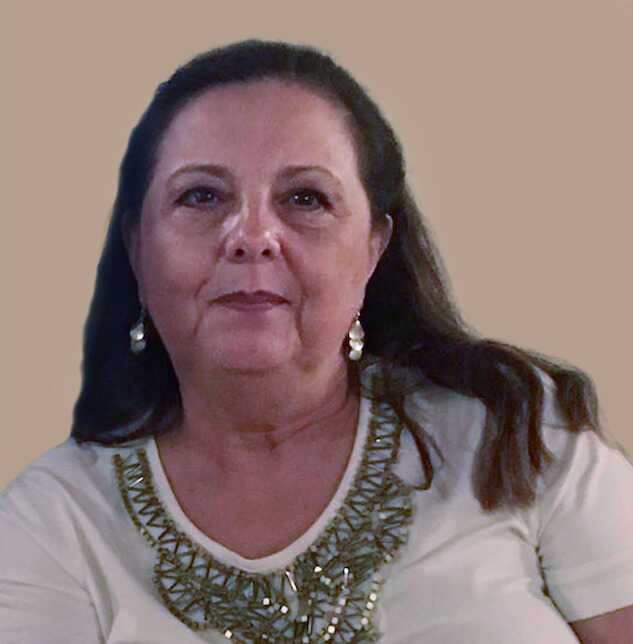 Suzan Matteo Atril press