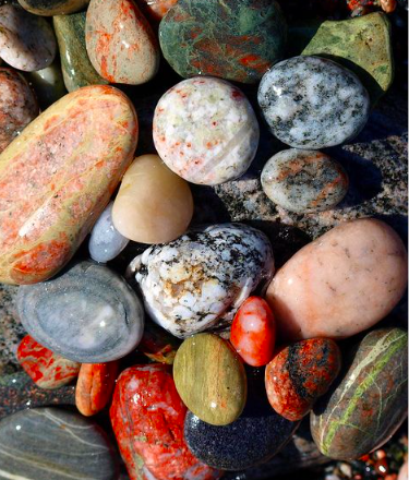 Pedras preciosas,<br/> por Alfredo Behrens