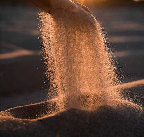 Granito de arena,<br/> por Leonor Henríquez