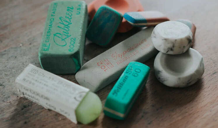 Gomas,<br/> por Lucy Gómez