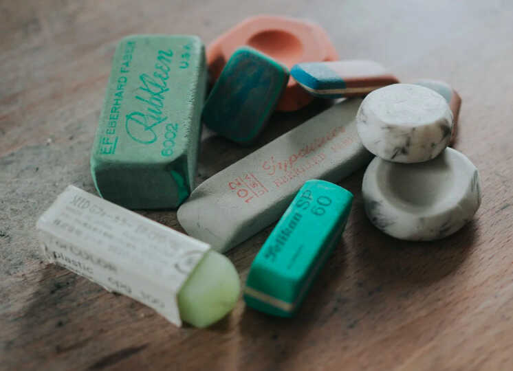 Gomas de borrar Atril press