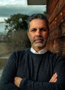 Juan Carlos Sosa Atril press