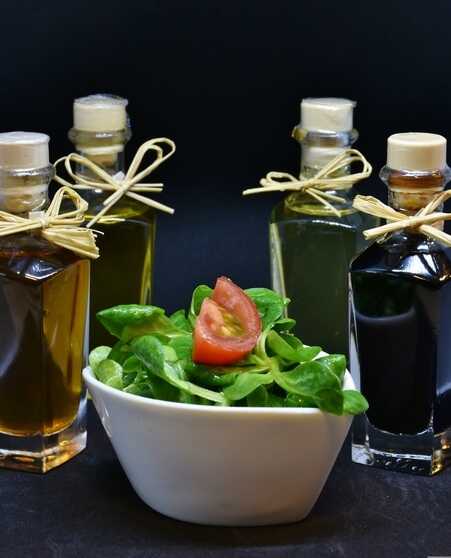 Aceites o vinagres de hierbas Atril.press
