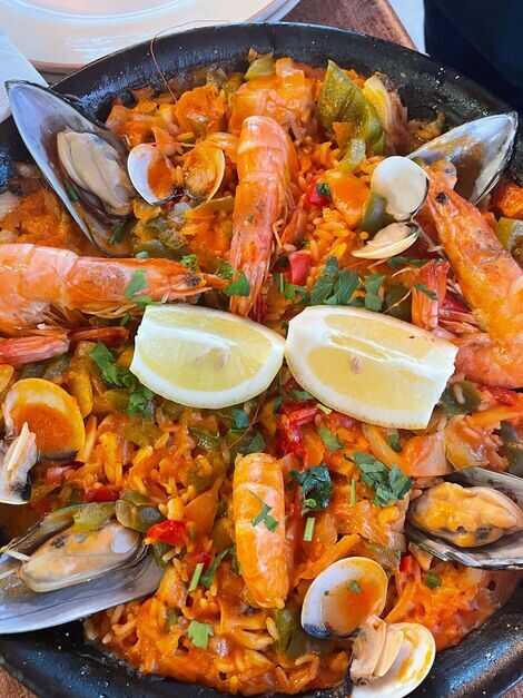 Te cuento que… <br/> por Suzan Matteo 20/9 1 Paella Atril press