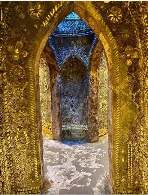 Margate shell grotto Atril press
